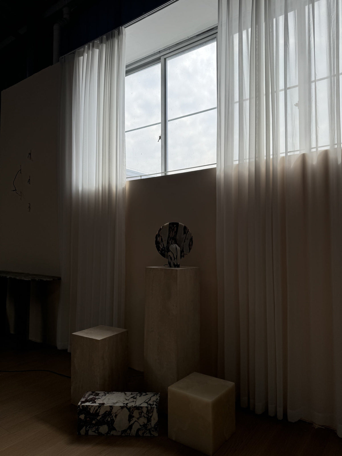 Surface Table Lamp - view 31