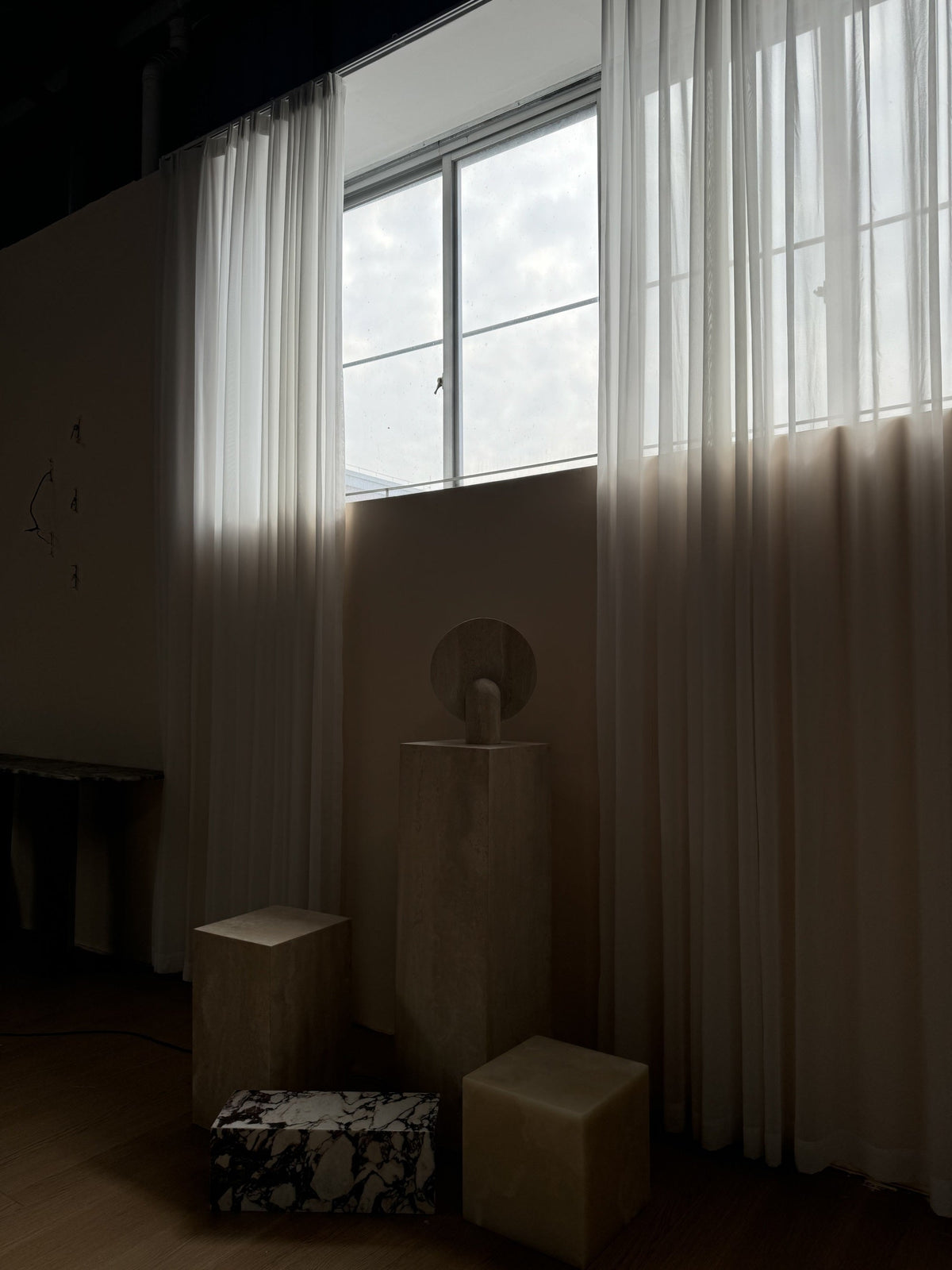 Surface Table Lamp - view 33