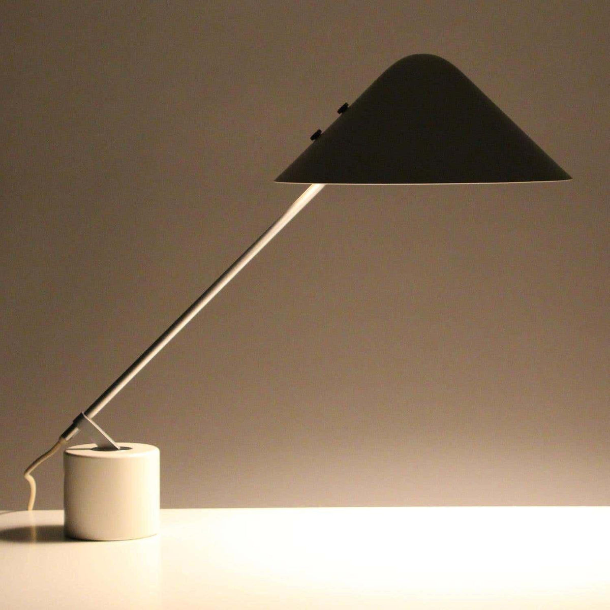 Small Hat Table Lamp - view 9