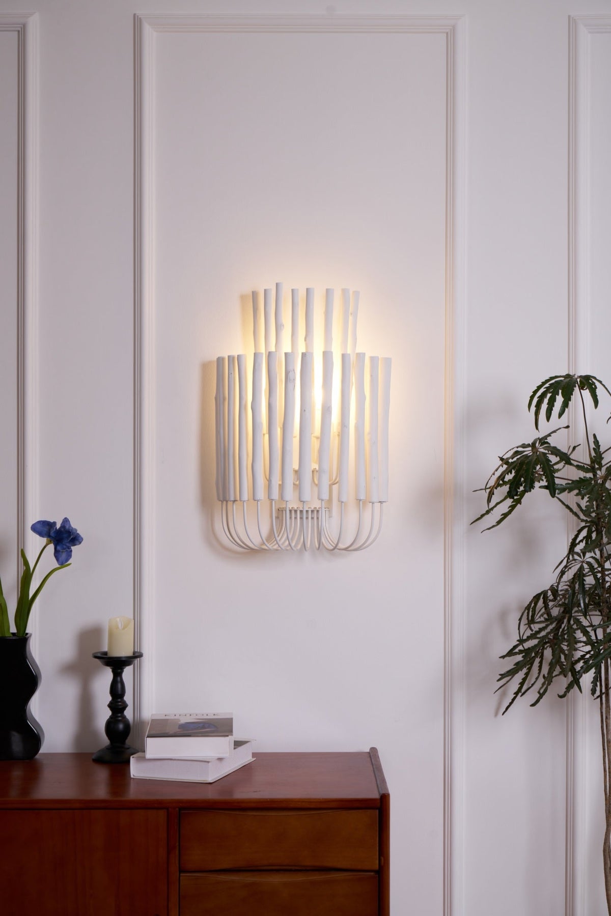 Swinton Wall Lamp