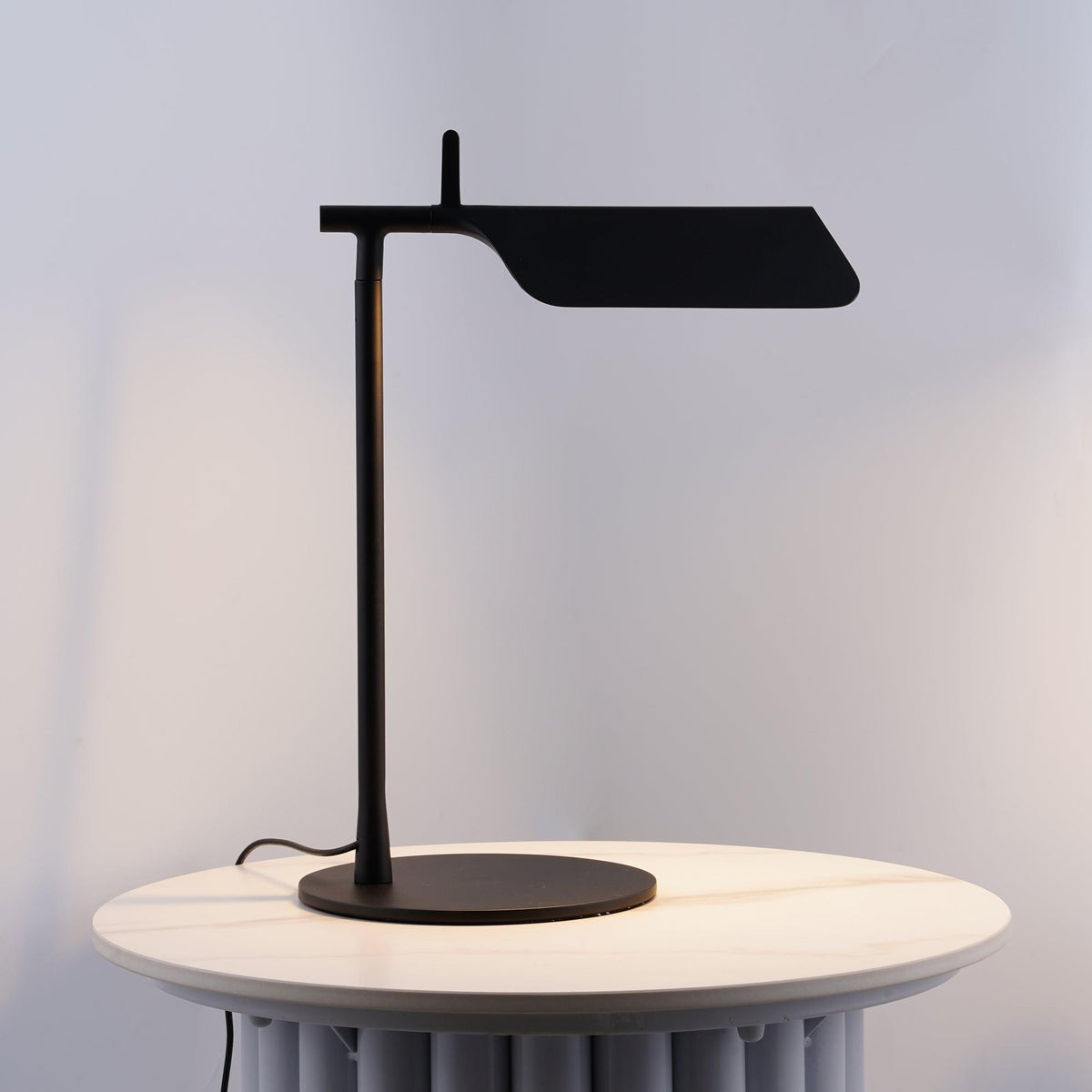 Pivot Ease Table Lamp - view 30
