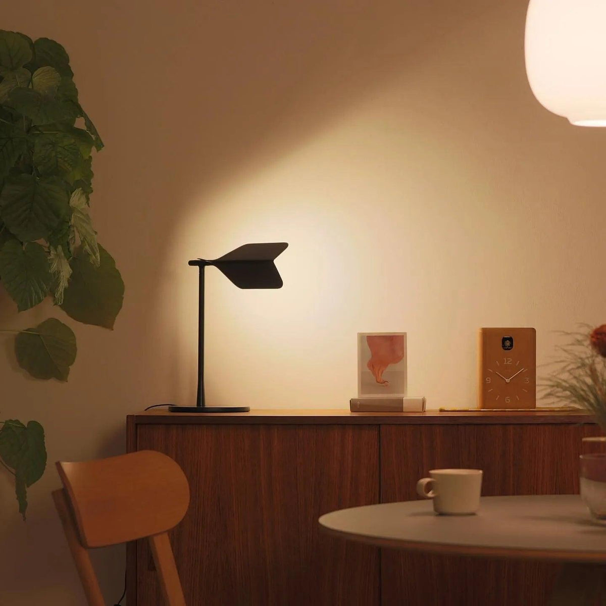 Pivot Ease Table Lamp - view 3