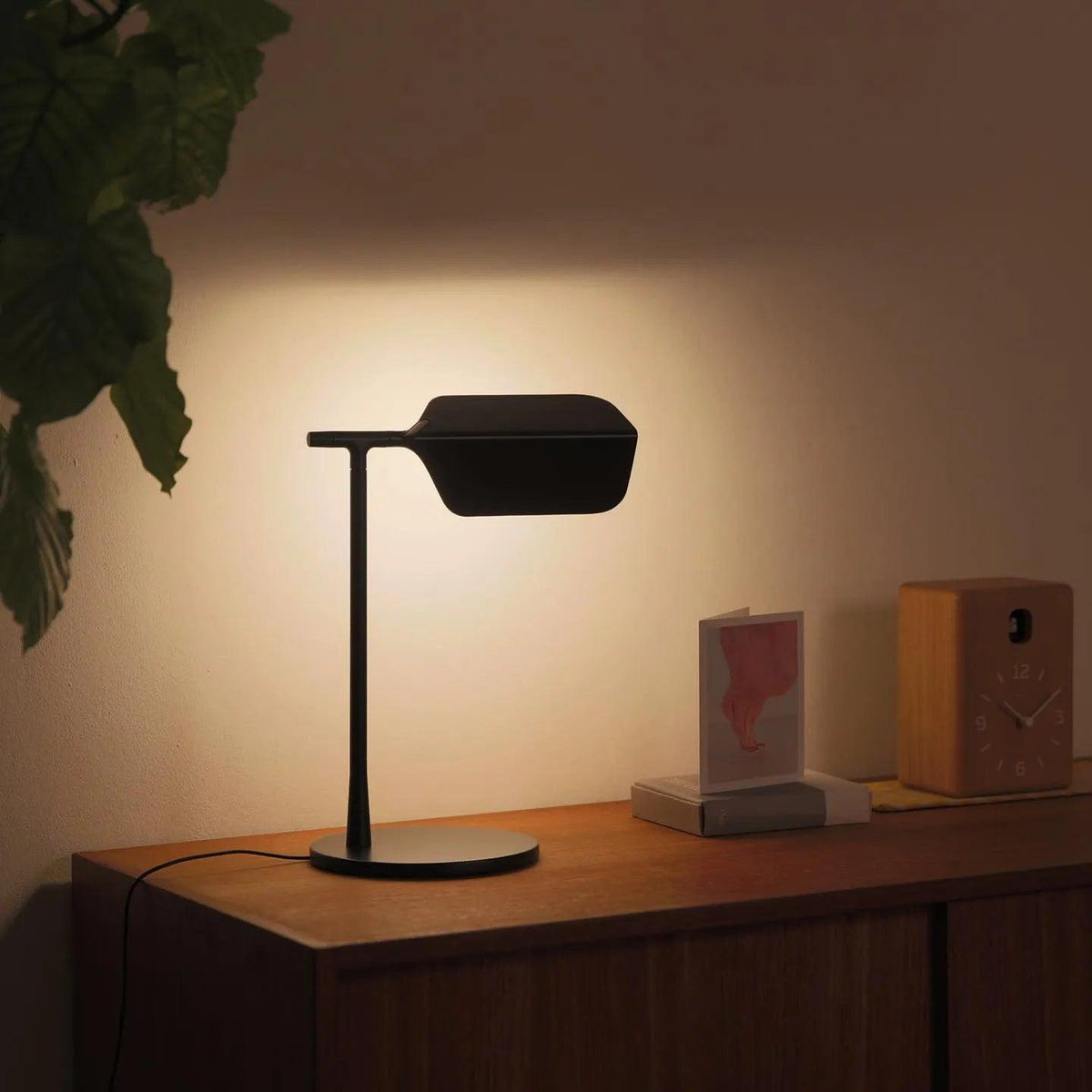 Pivot Ease Table Lamp - view 2