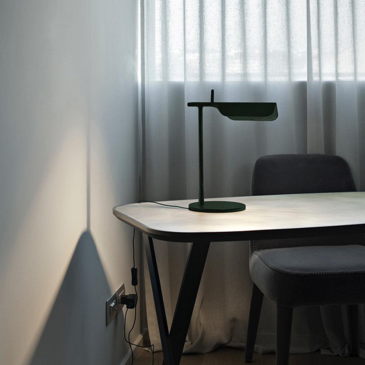 Pivot Ease Table Lamp - view 5