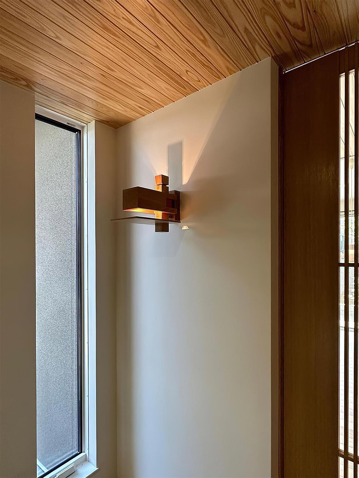 Taliesin Wall Lamp - view 13