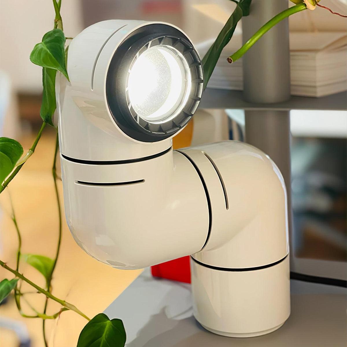 Tatu Table Lamp - view 23