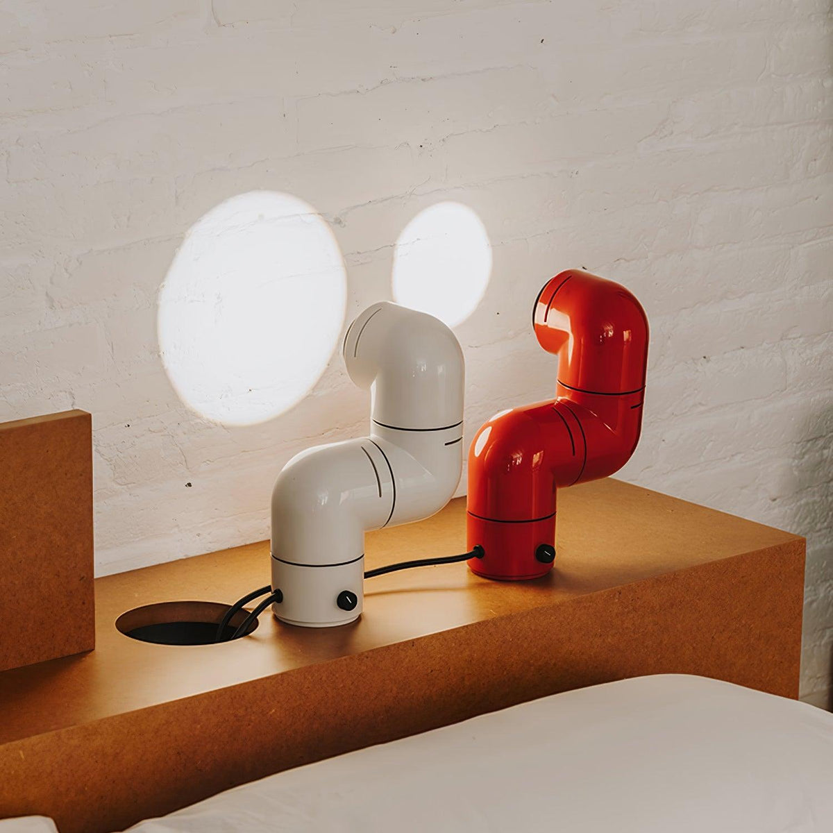 Tatu Table Lamp - view 3