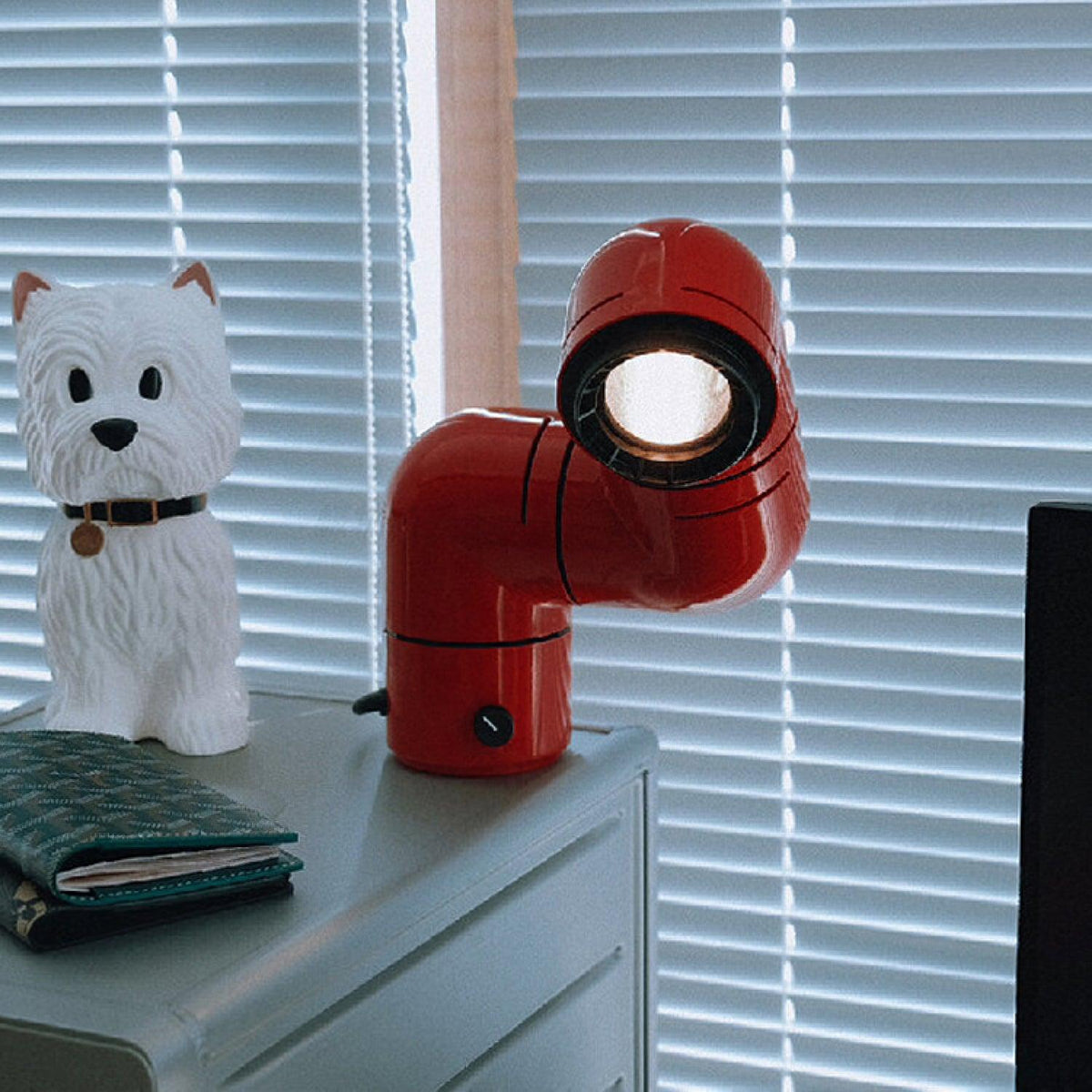 Tatu Table Lamp - view 9