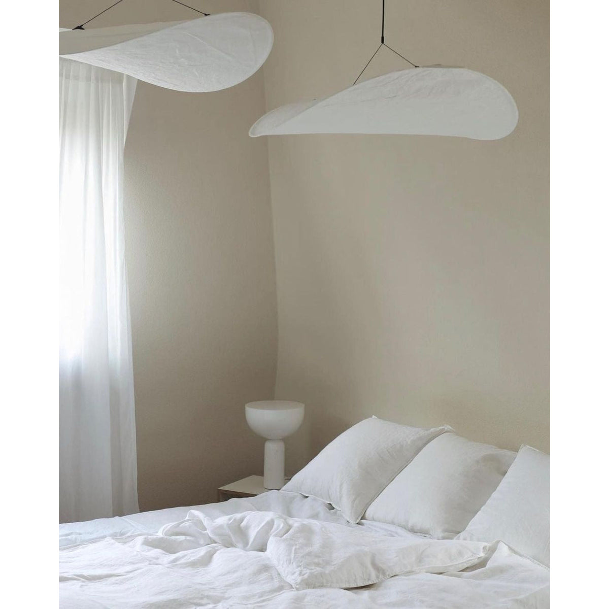 Tense Dupont Paper Pendant Lamp