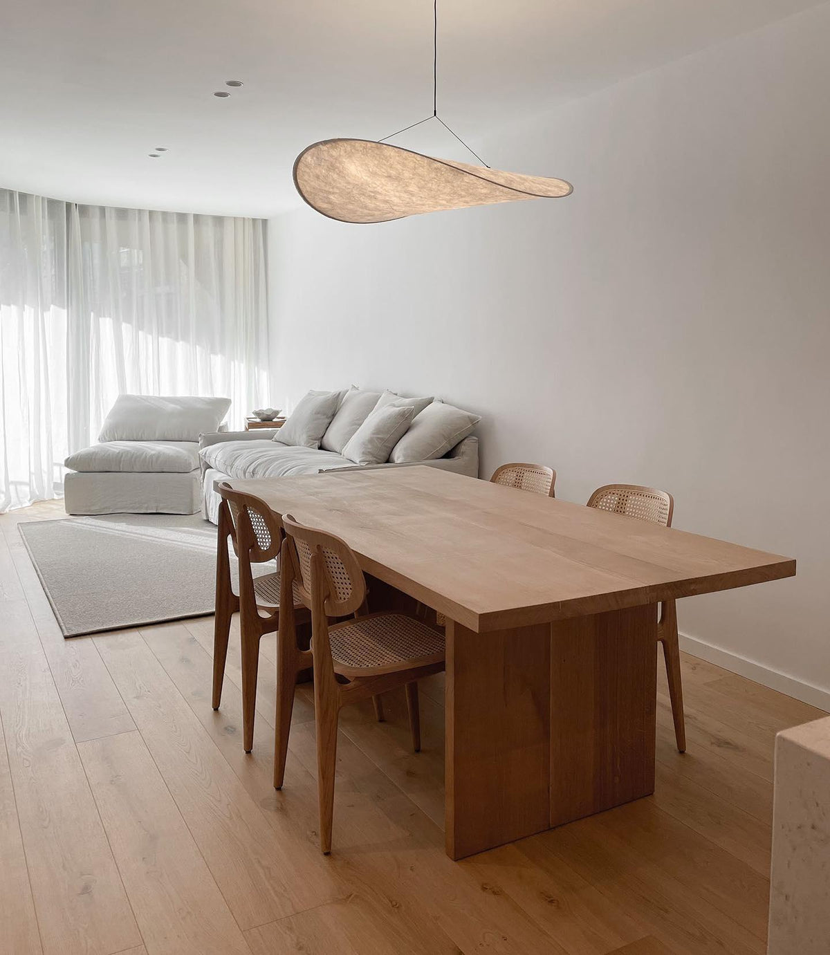 Tense Pendant Swag Light
