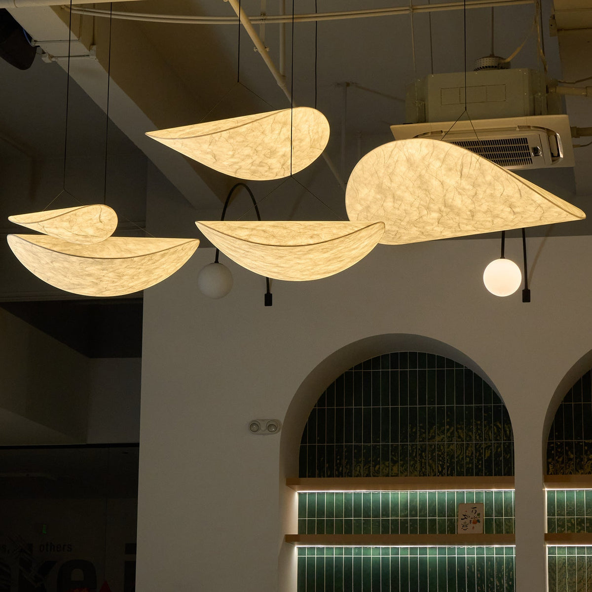 Tense Dupont Paper Pendant Lamp