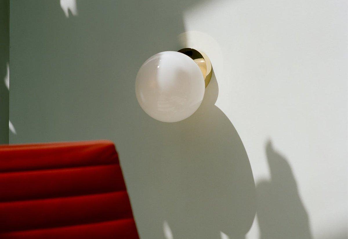 Tip of The Tongue Wall Lamp - view 22