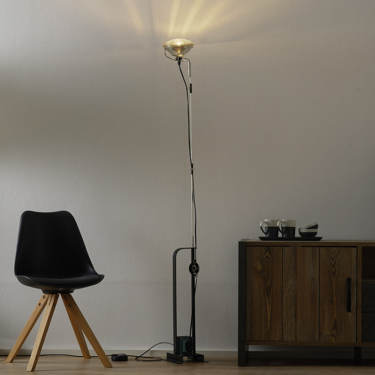 Toio Floor Lamp - view 15
