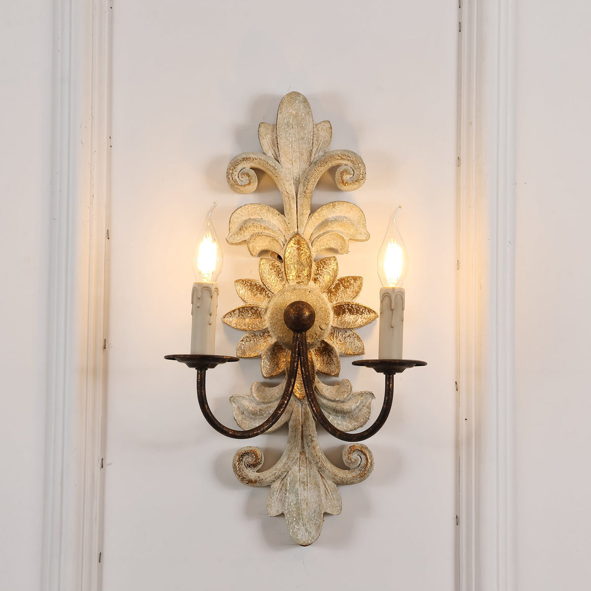 Trianon Glit Sconce - view 15