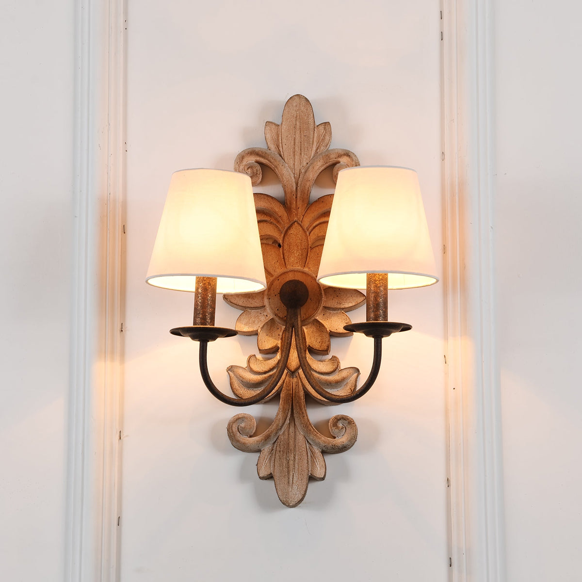Trianon Glit Sconce - view 12