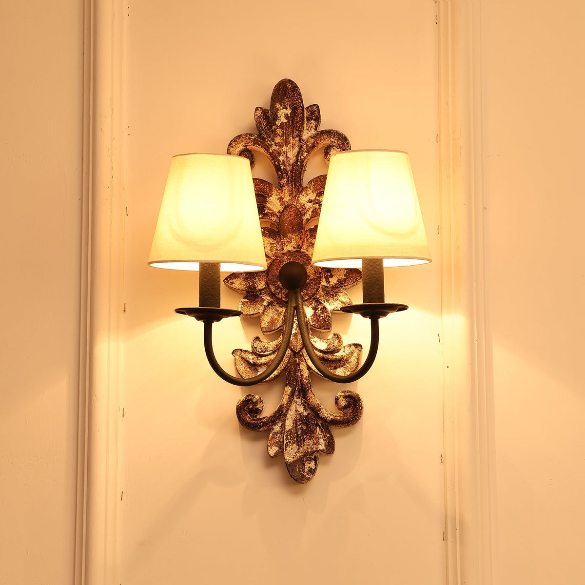 Trianon Glit Sconce - view 23