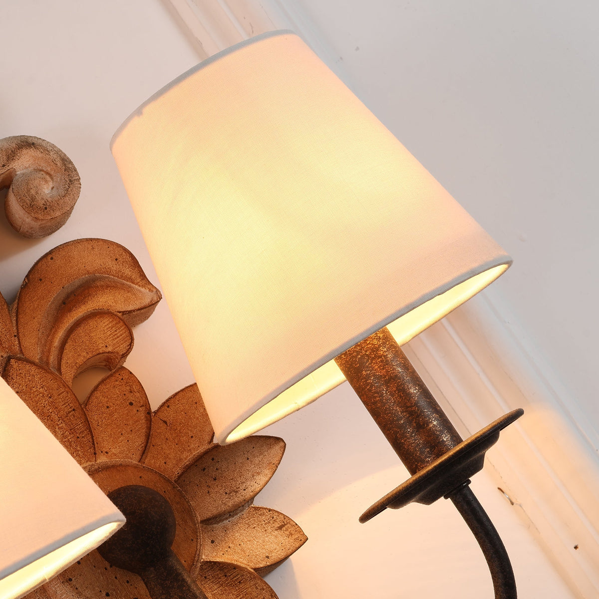 Trianon Glit Sconce - view 26
