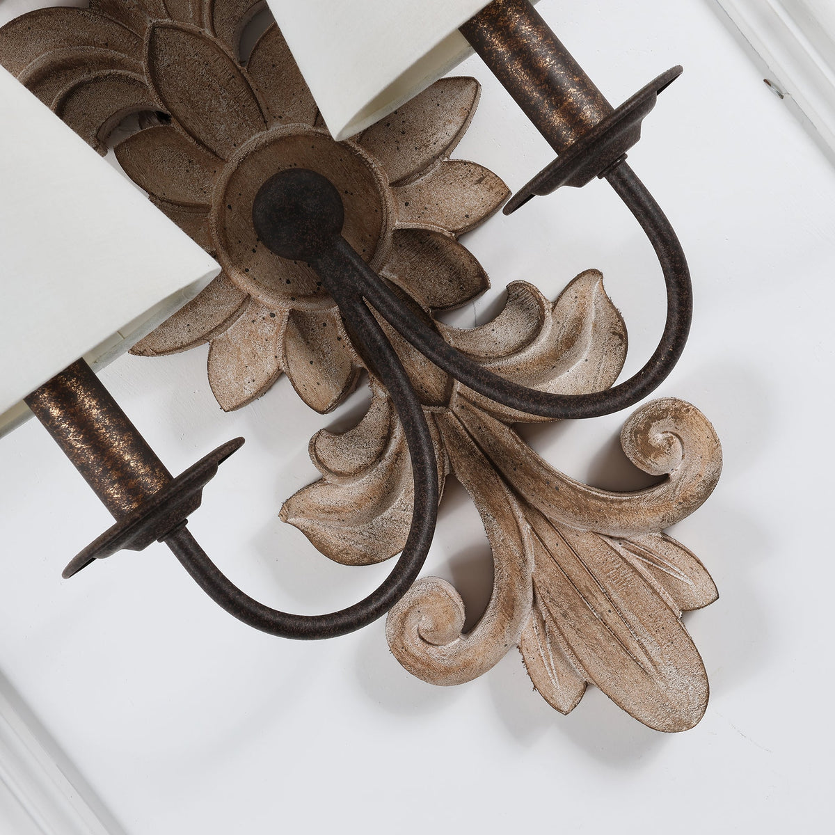 Trianon Glit Sconce - view 29