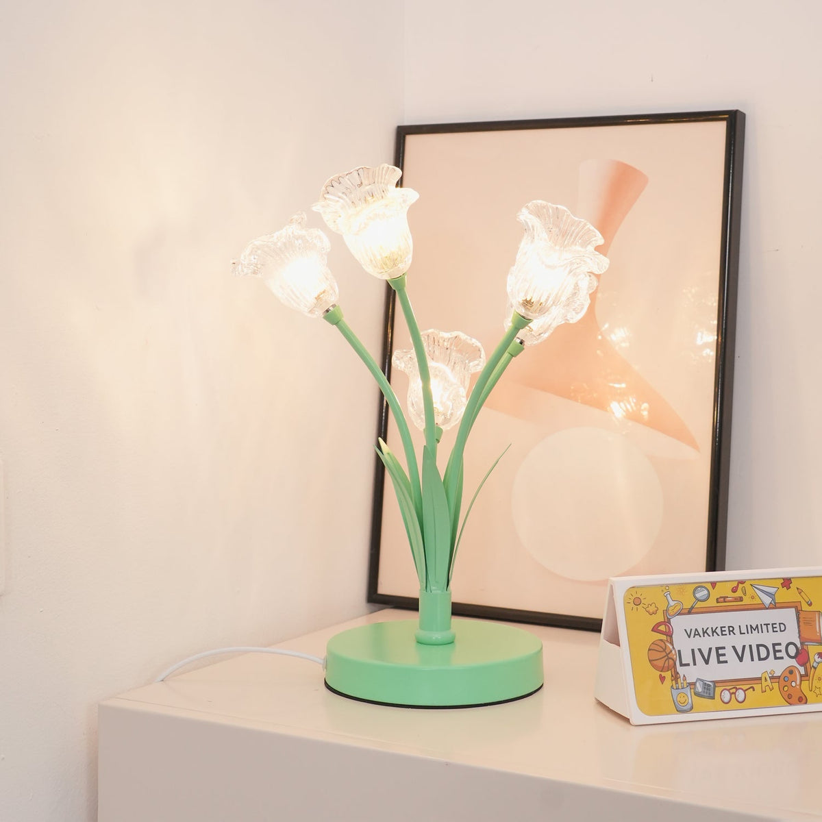 Tulip Flower Table Lamp - view 3