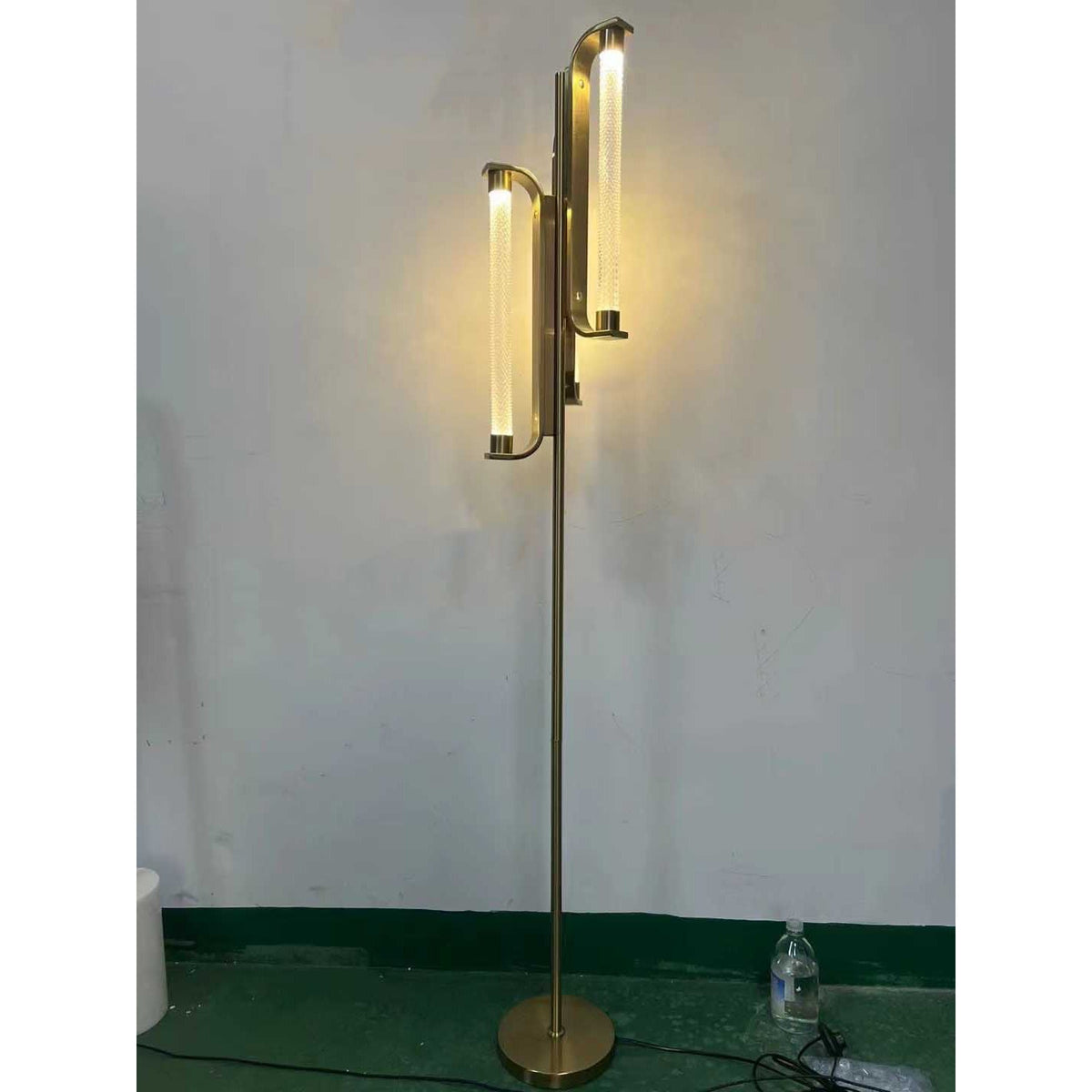 Tycho Floor Lamp - view 4