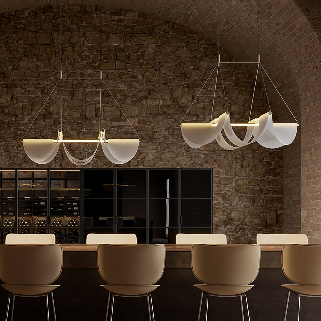 Vaelora Ribbon Pendant Lamp