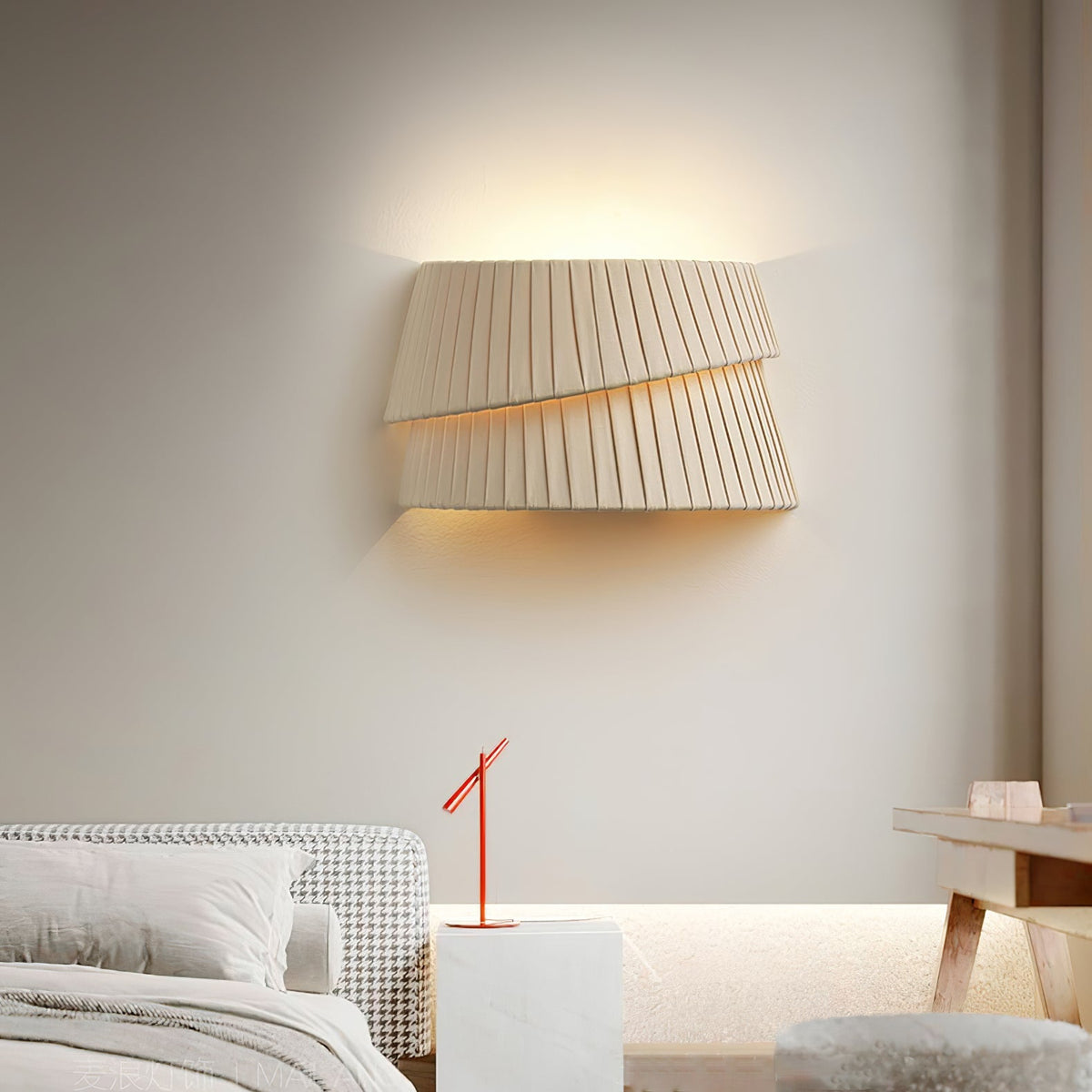 Vela Twist Wall Lamp - view 3