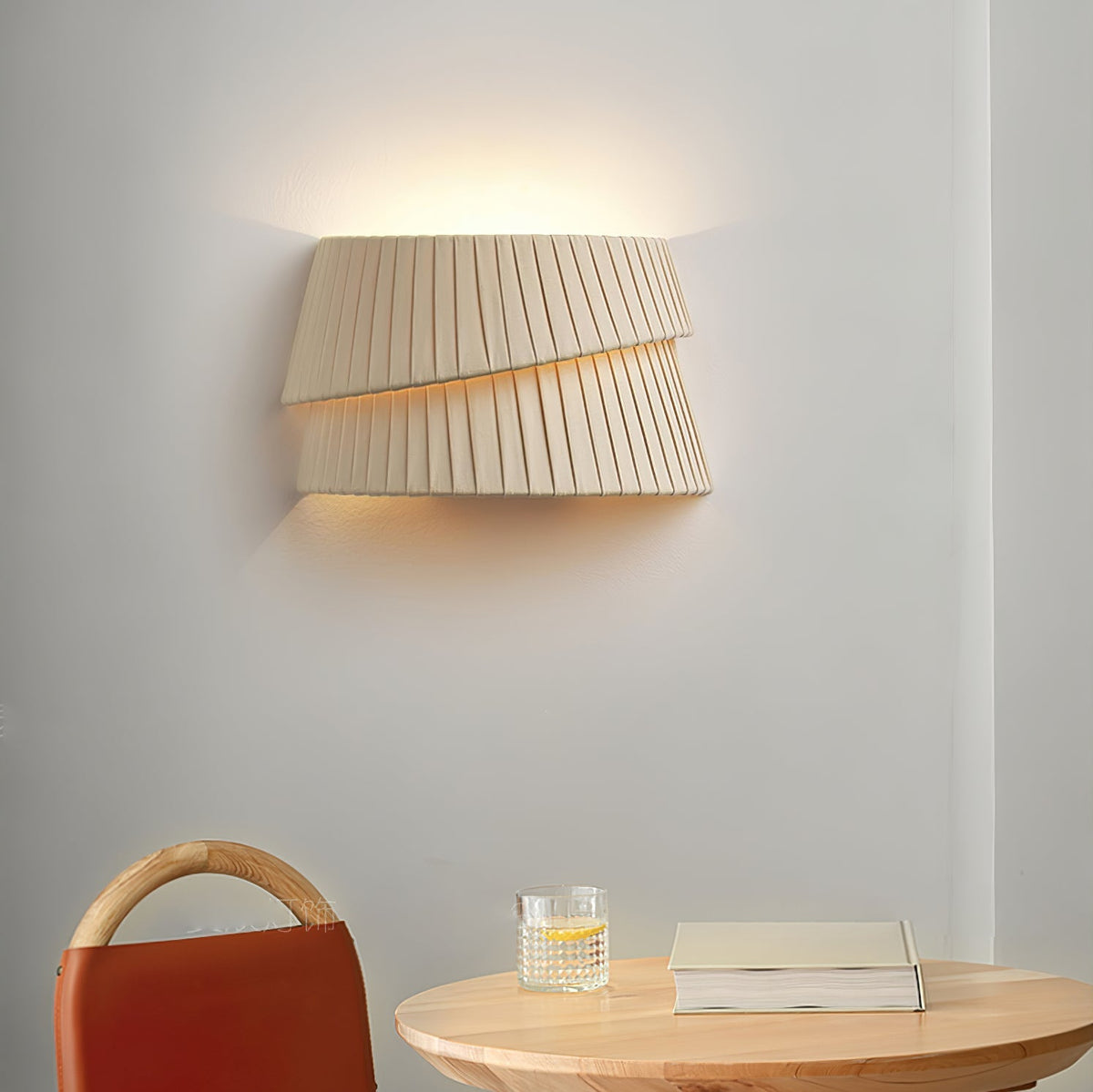 Vela Twist Wall Lamp - view 7