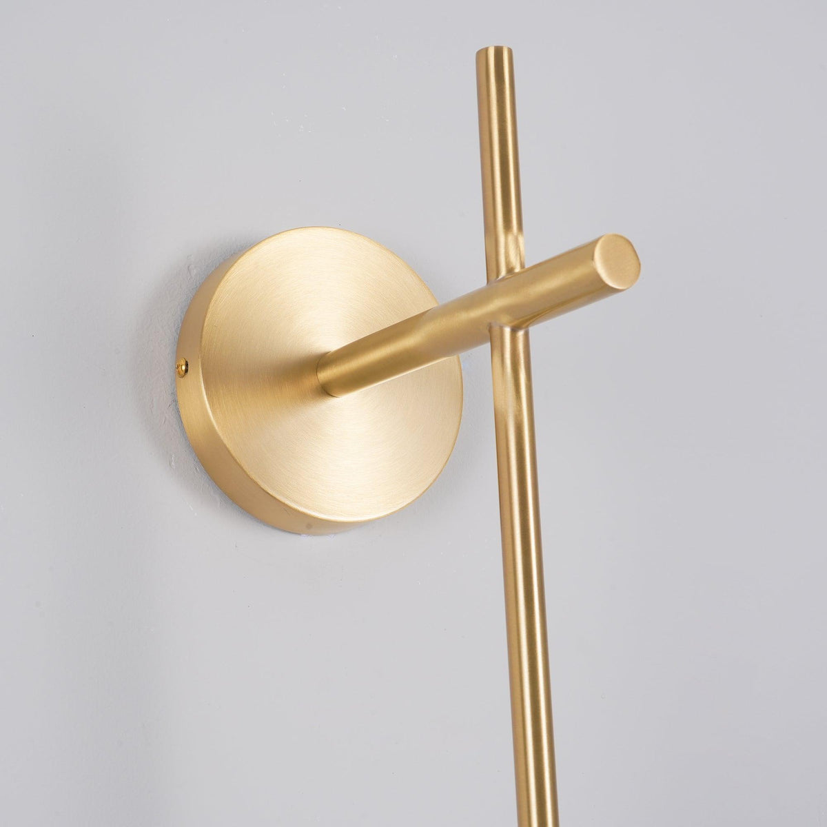 Vertical Globe Plug-in Wall Lamp - view 16