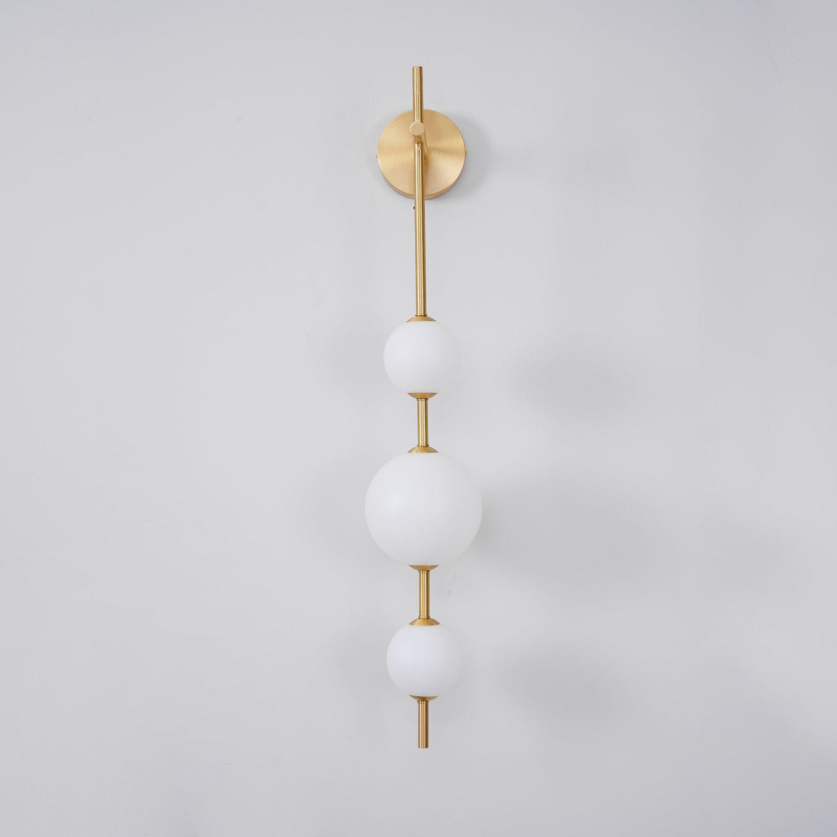 Vertical Globe Plug-in Wall Lamp - view 38