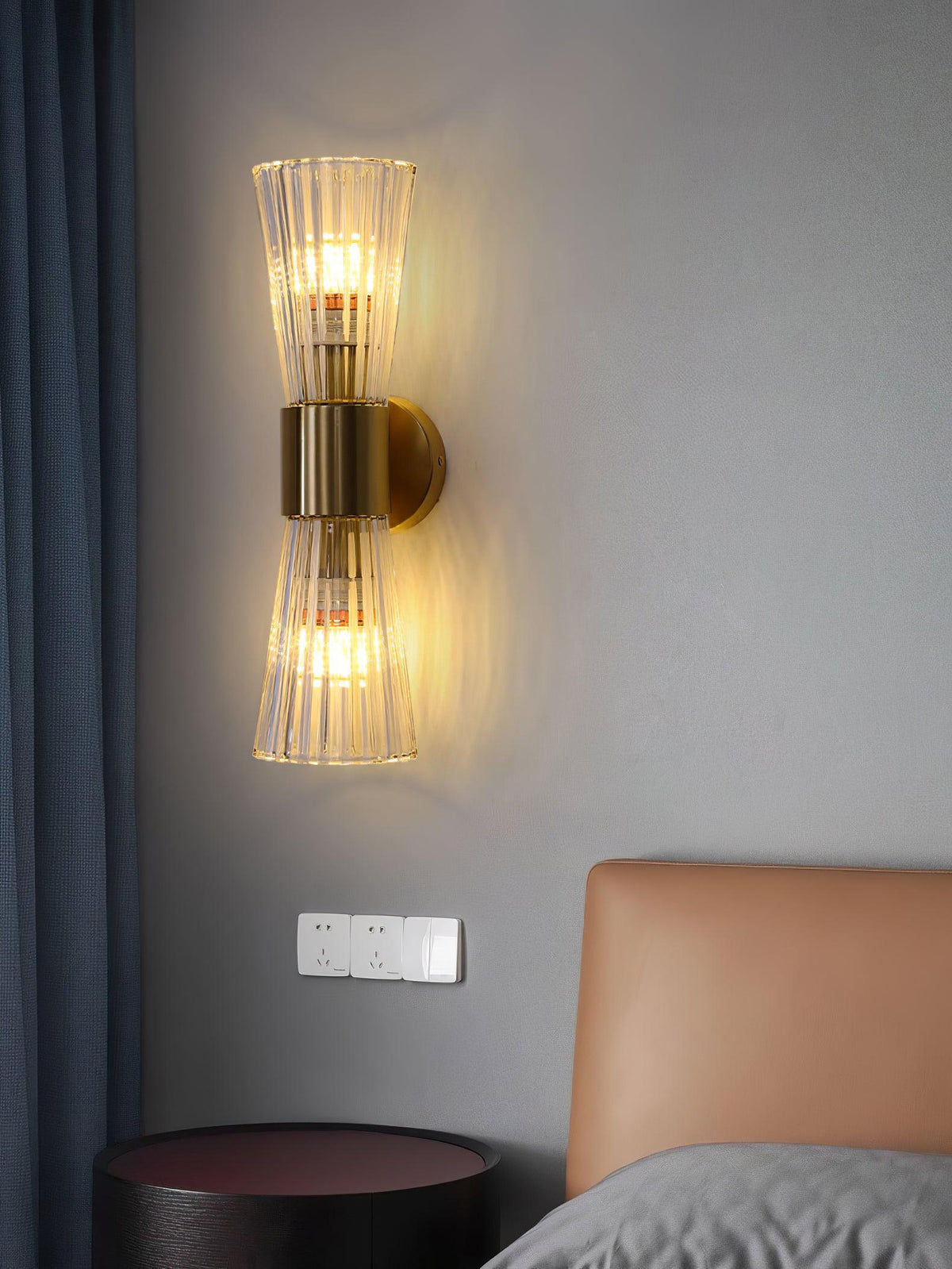 Vesta Wall Lamp - view 7