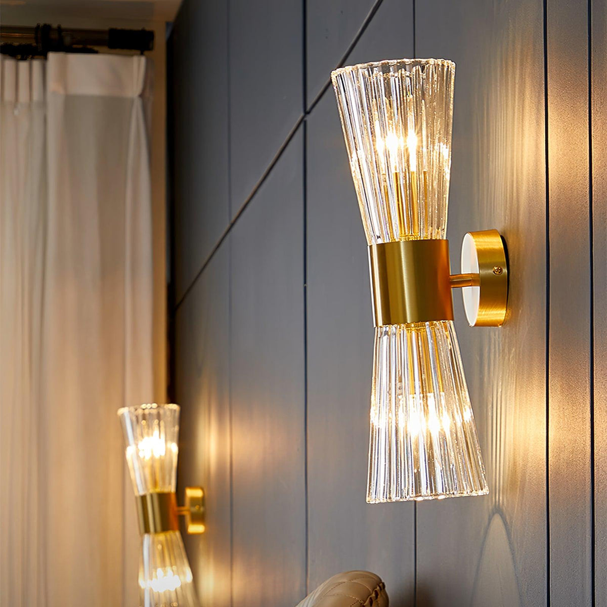 Vesta Wall Lamp - view 13
