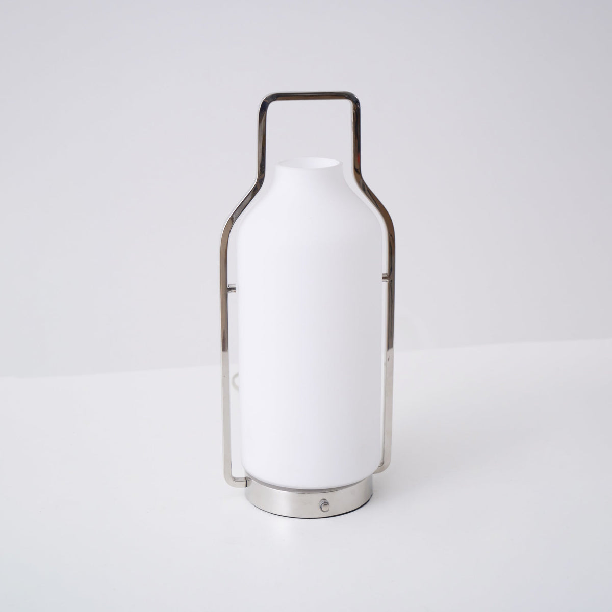 Vintara Lantern Table Lamp