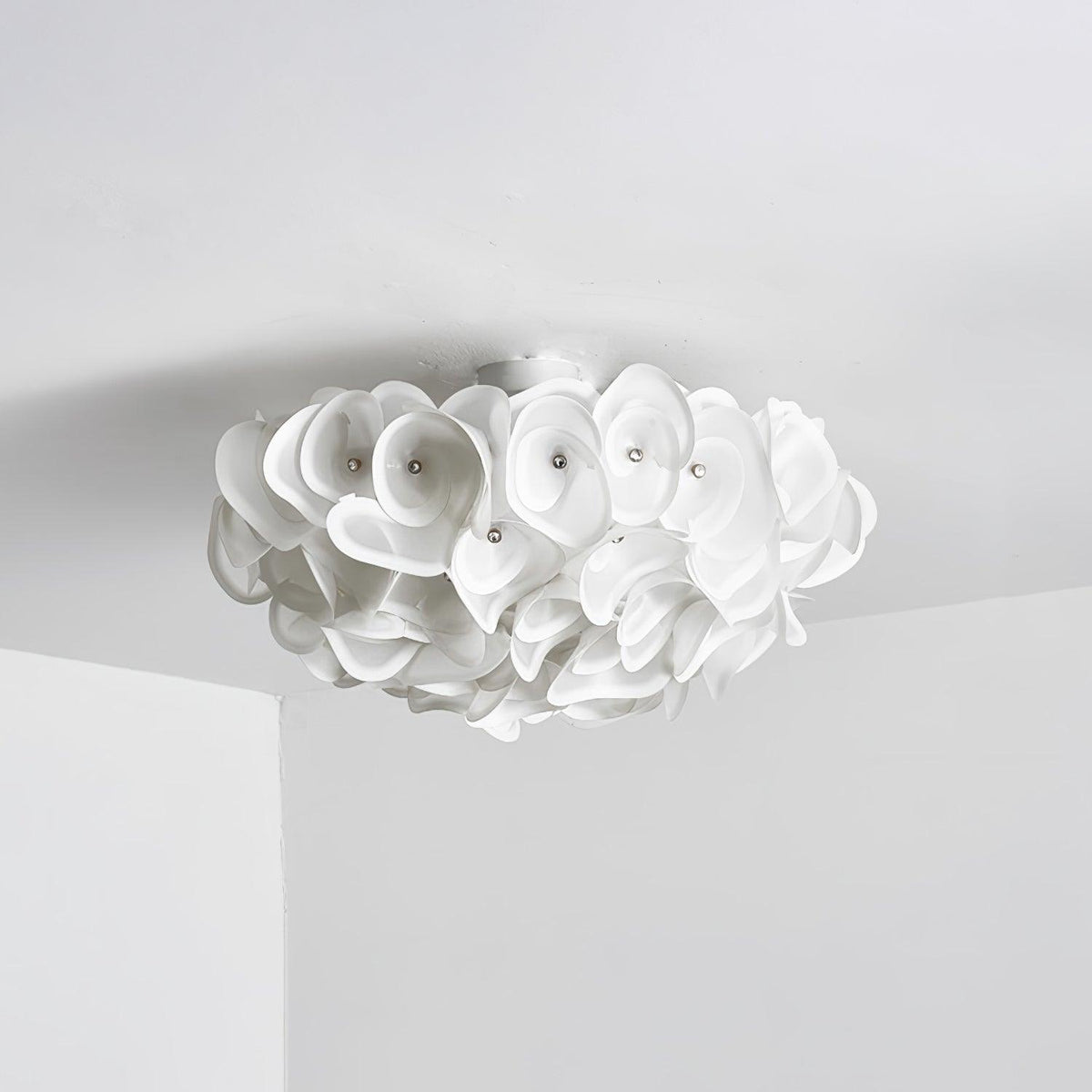 White Hydrangea Ceiling Lamp