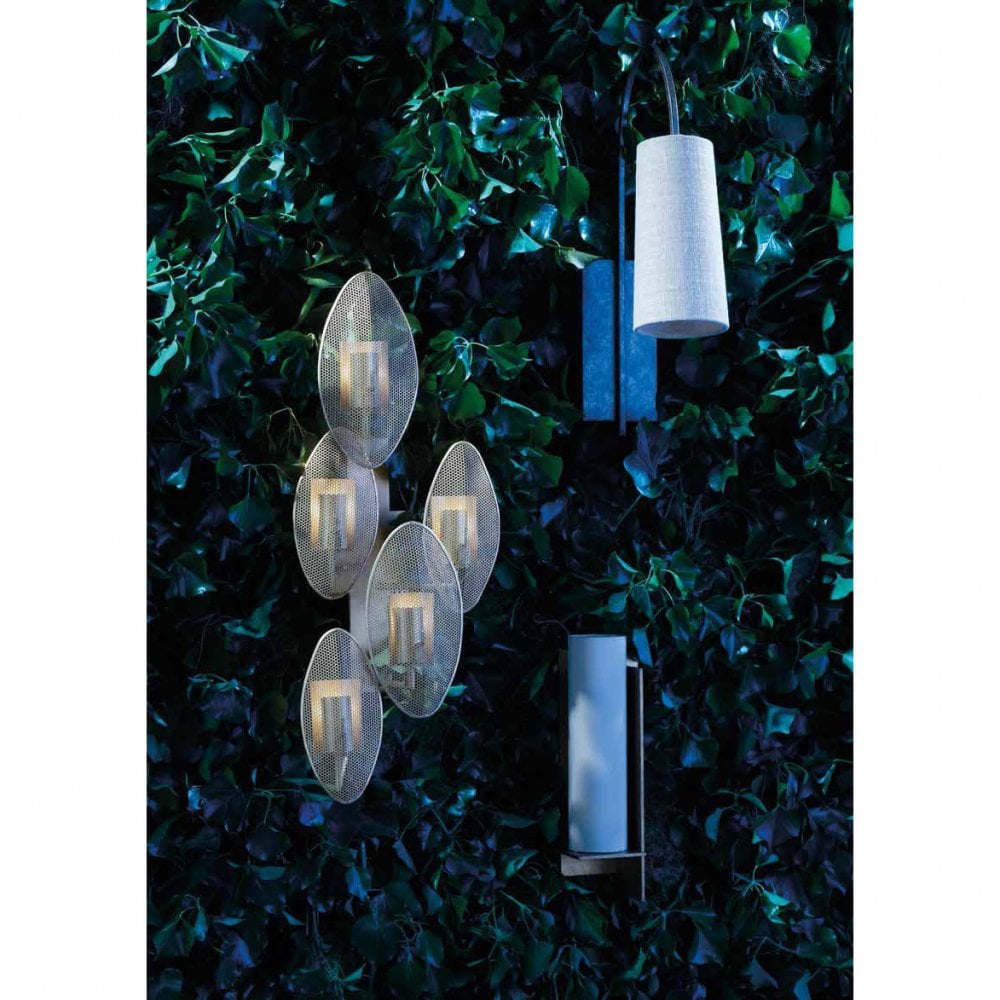Arc wall lamp