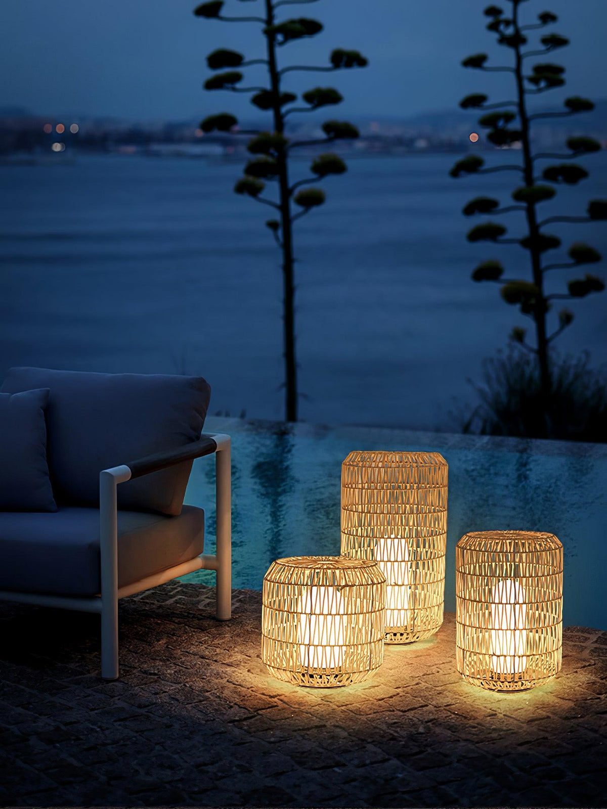 Woven Rattan Outdoor Lamp - view 7
