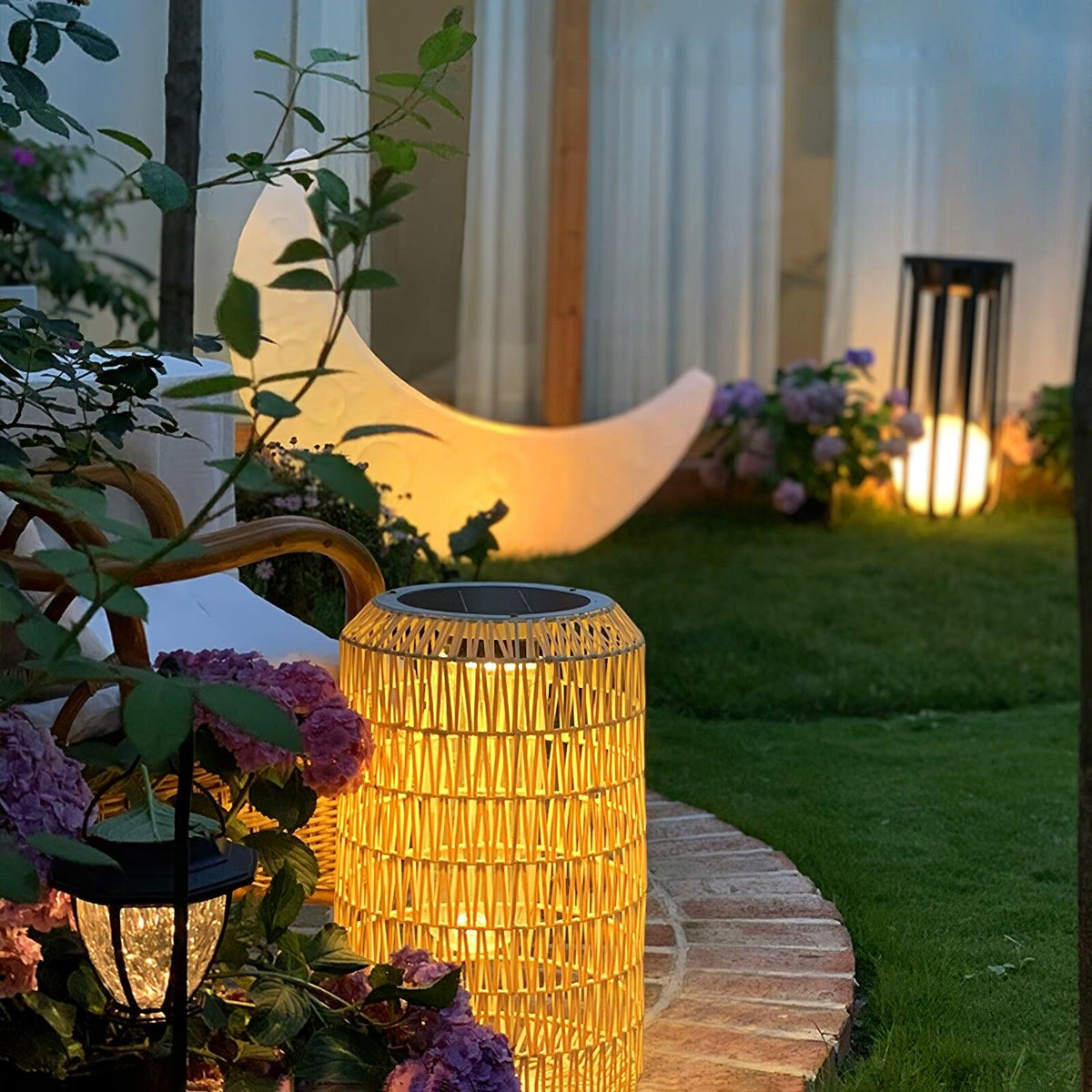 Woven Rattan Outdoor Lamp - view 17
