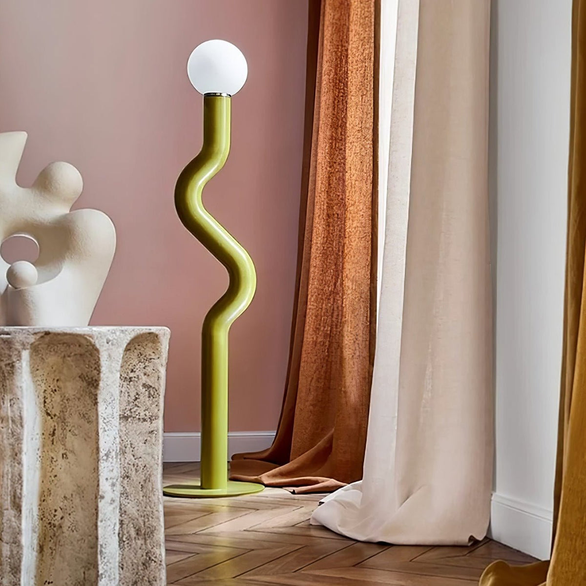 Ziggy Floor Lamp