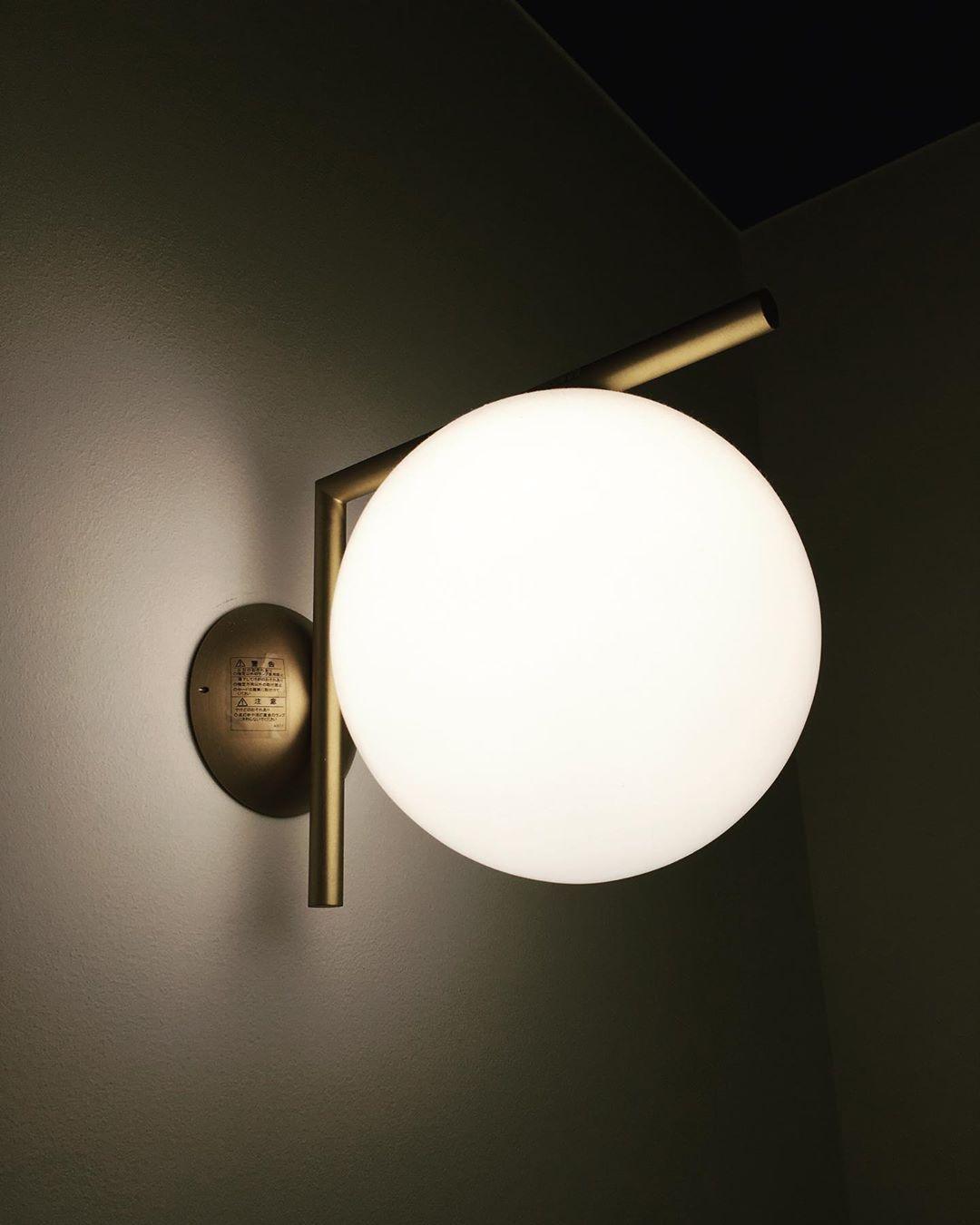 Blown Glass Opal Glass Wall Lamp - view 15